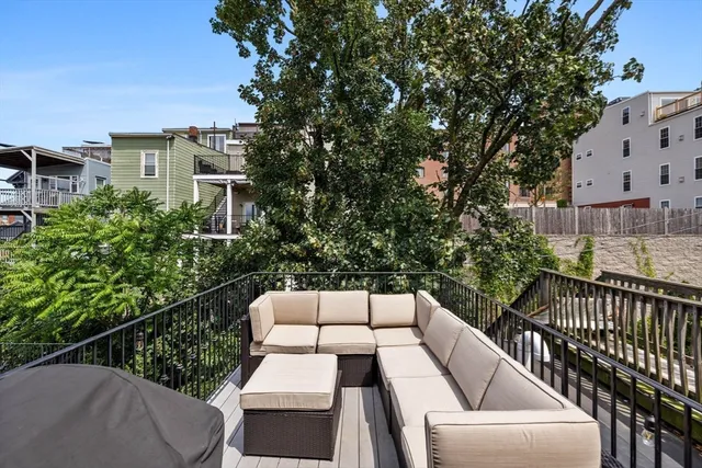 $4,700 | 8 Gates Street, Unit 2, Boston, MA 02127