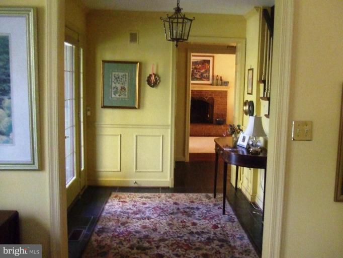 12509 Over Ridge Road Potomac, MD 20854 - Photo 13 of 30 Entrance / Foyer
