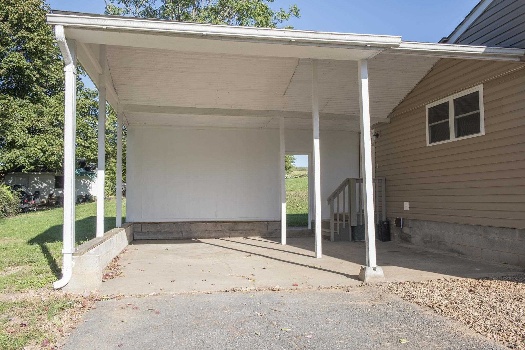 1981 Mountain Valley Road Keezletown, VA 22832 - Photo 3 of 25 Gallery Image 3