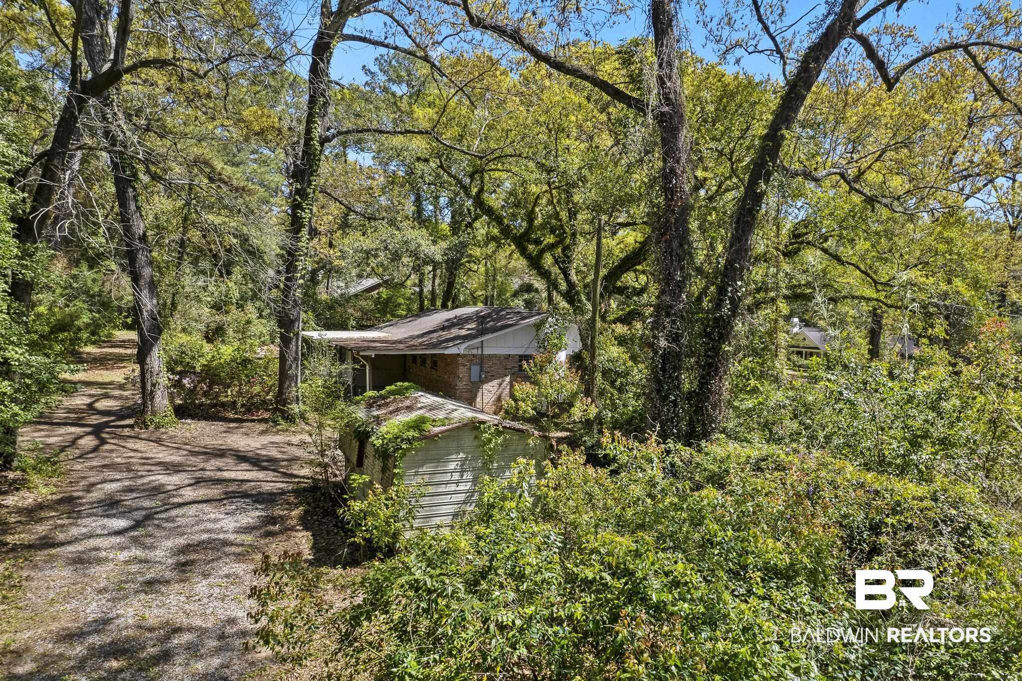 207 Beall Lane Daphne, AL 36526 - Photo 36 of 43