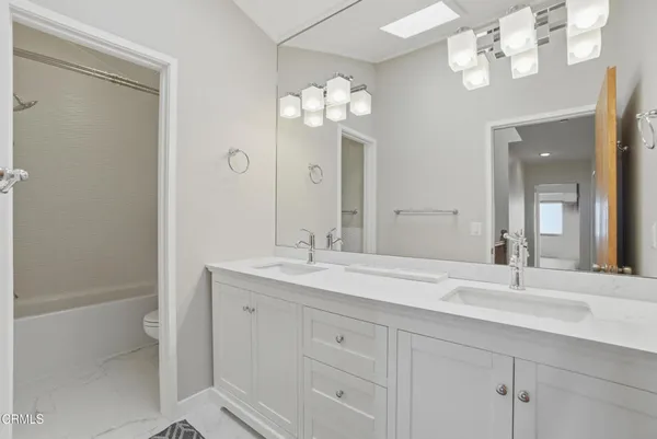 $1,185,000 | 989 Inspiration Way, Ventura, CA 93001