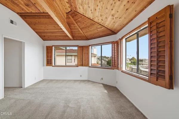 $1,185,000 | 989 Inspiration Way, Ventura, CA 93001