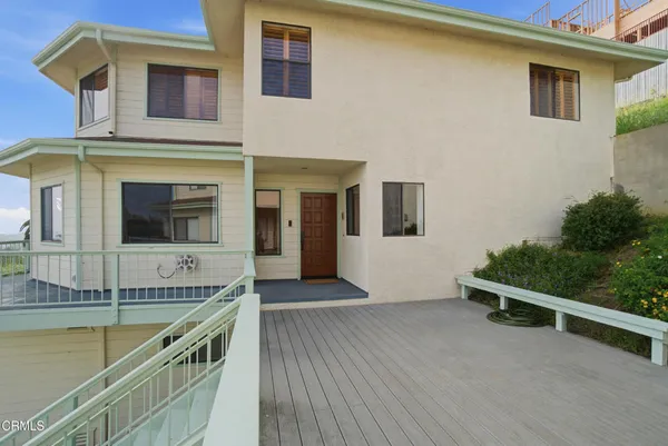 $1,185,000 | 989 Inspiration Way, Ventura, CA 93001