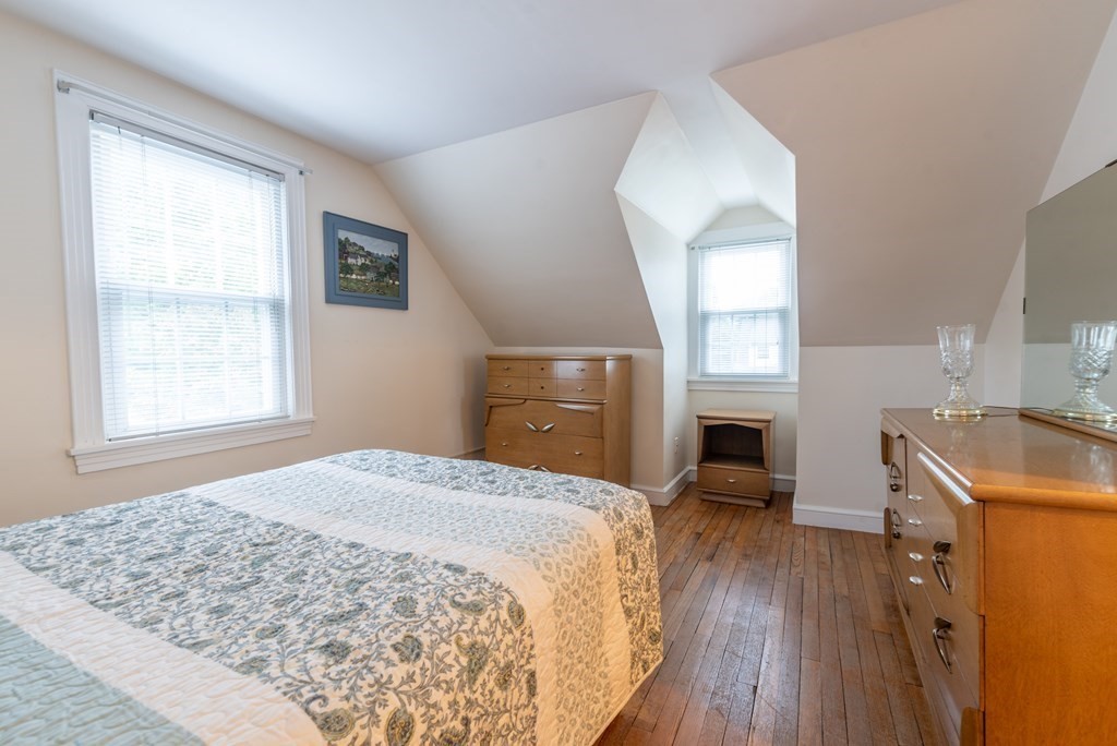 11 Eleanor Road Framingham, MA 01701 - Photo 20 of 30
