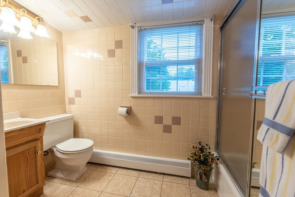 11 Eleanor Road Framingham, MA 01701 - Photo 22 of 30