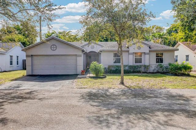 $549,900 | 4846 Northwest 14th Street, Coconut Creek, FL 33063