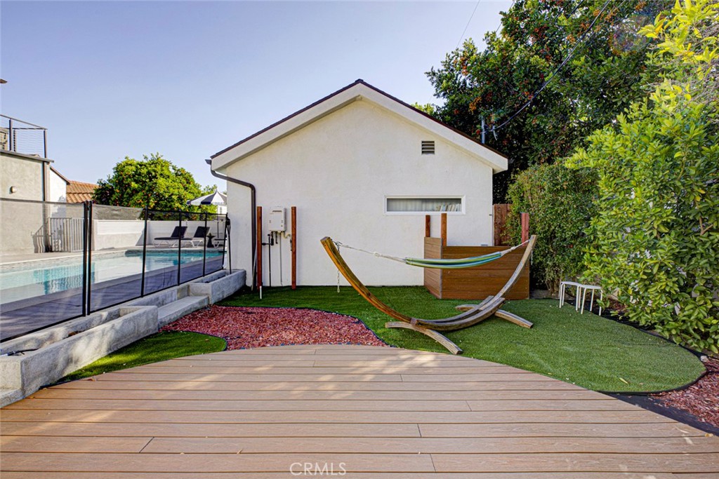523 East Fairmount Road Burbank, CA 91501 - Photo 72 of 78
