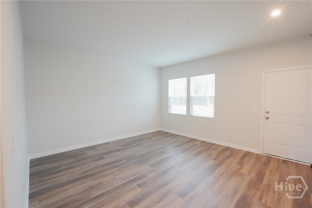 130 Old Field Run Richmond Hill, GA 31324 - Photo 3 of 42