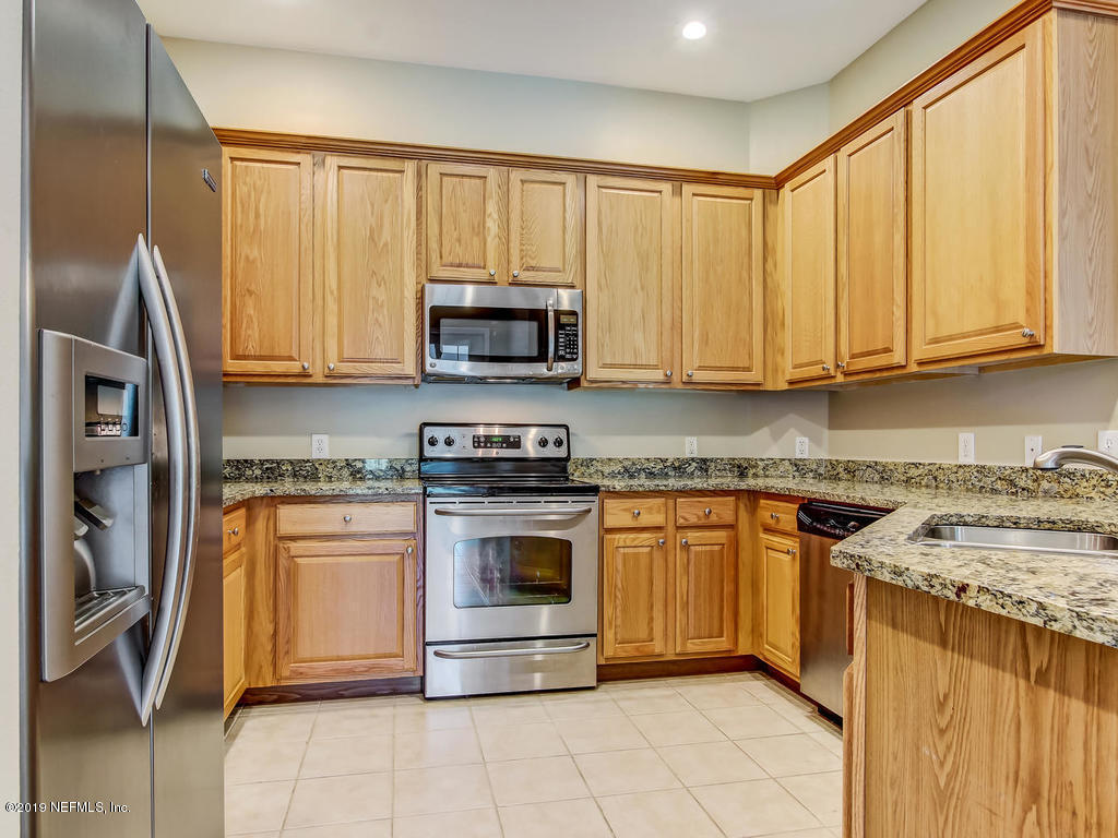 2014 Pond Ridge Court, Unit 1106 Fleming Island, FL 32003 - Photo 16 of 84 Kitchen