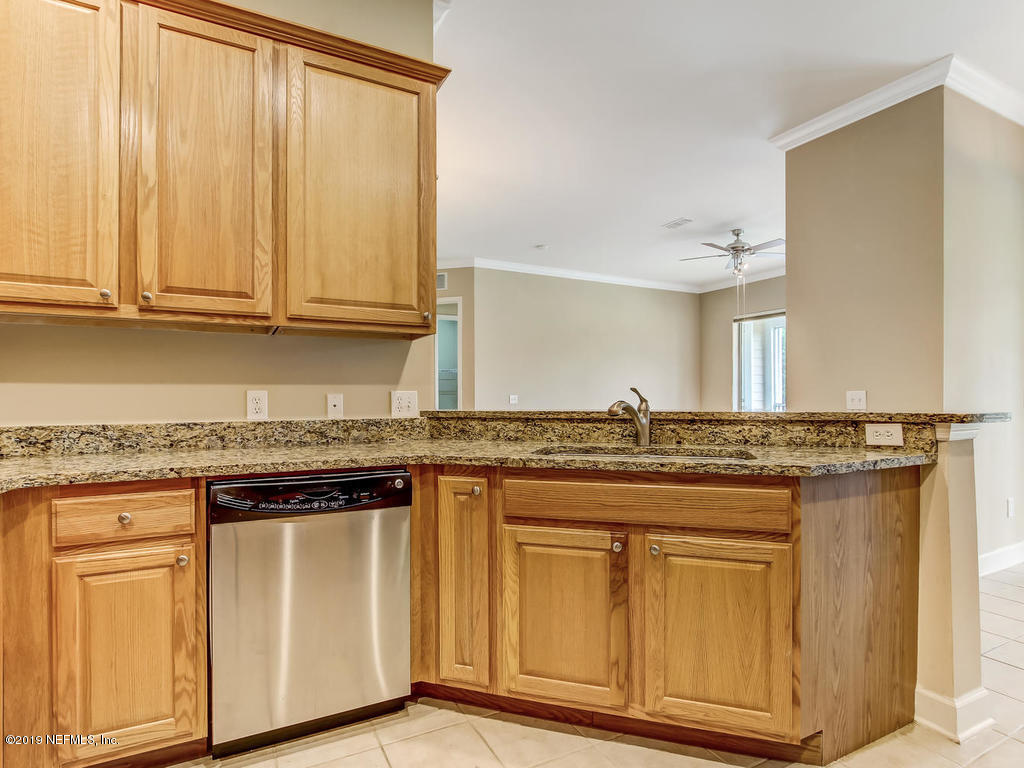 2014 Pond Ridge Court, Unit 1106 Fleming Island, FL 32003 - Photo 17 of 84 Kitchen