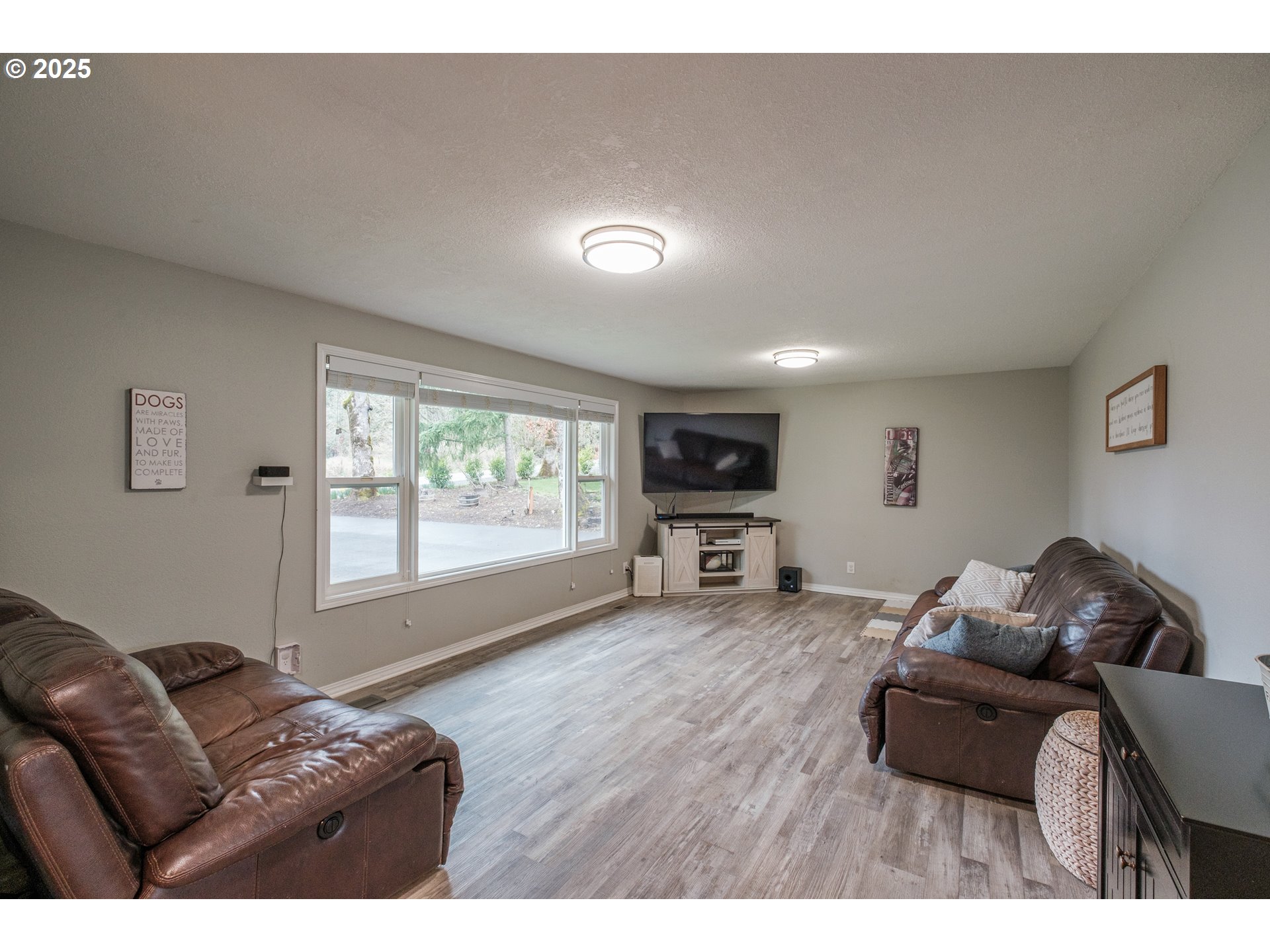 5370 Witzel Road Southeast Salem, OR 97317 - Photo 6 of 48 Gallery Image 6