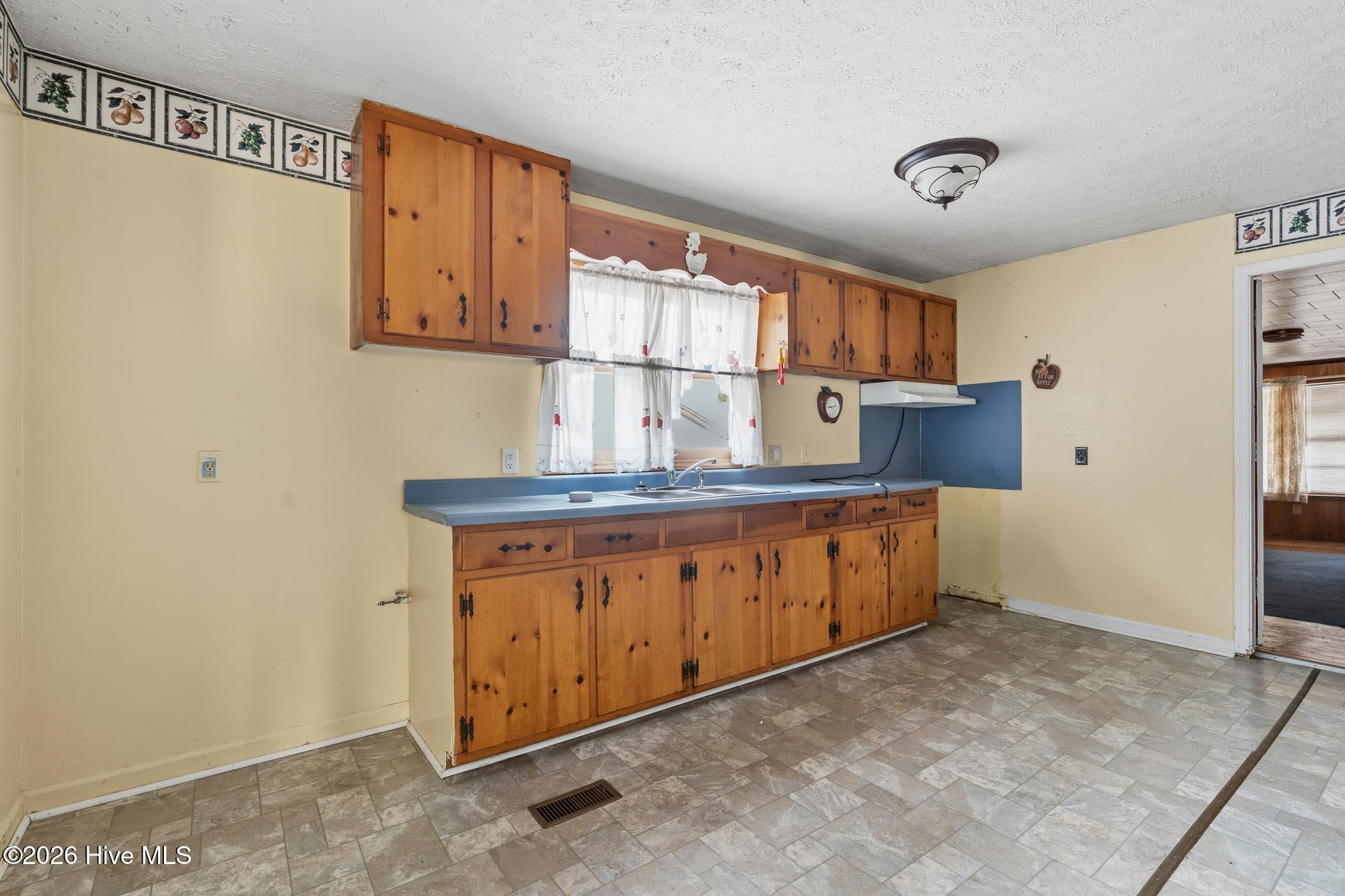 114 Forrest Street Rockingham, NC 28379 - Photo 22 of 31 A7400257