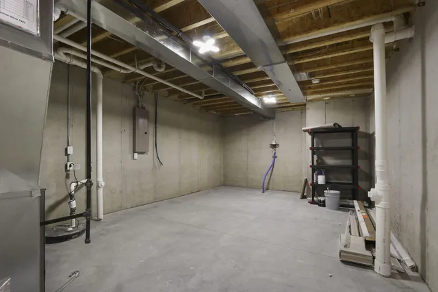 $684,900 | 4675 98th Street, Pleasant Prairie, WI 53158