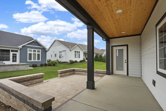 $684,900 | 4675 98th Street, Pleasant Prairie, WI 53158