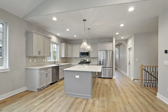 $684,900 | 4675 98th Street, Pleasant Prairie, WI 53158