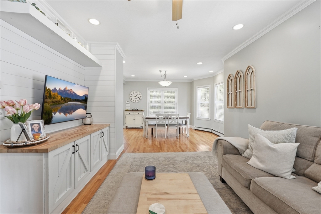 6 Anderson Avenue Worcester, MA 01604 - Photo 8 of 39