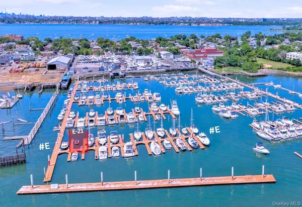 $32,500 | 148 City Island Avenue, Unit E21 | City Island