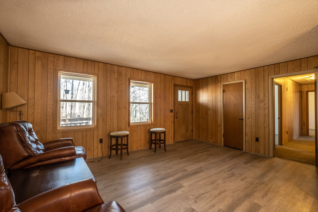 1581 Hendrix Road Murphy, NC 28906 - Photo 7 of 37