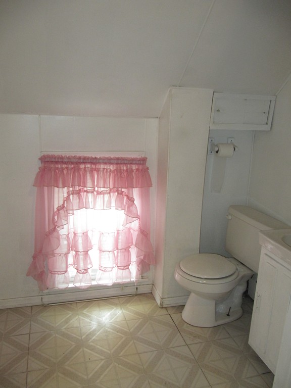 23 Fowler Road Northbridge, MA 01534 - Photo 19 of 30