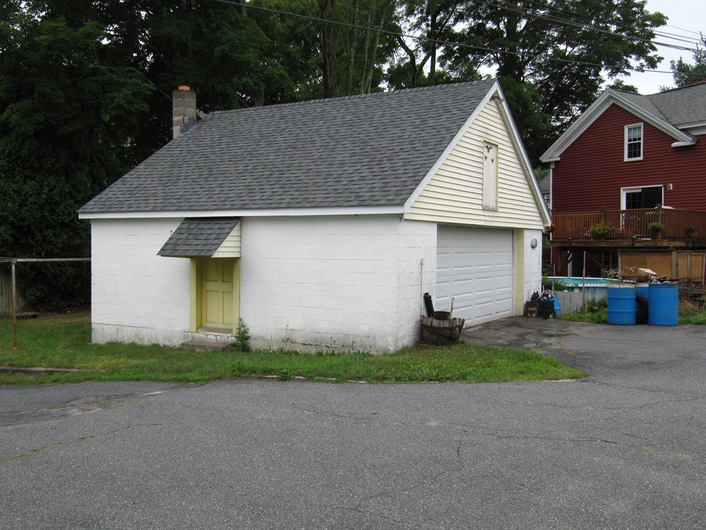 23 Fowler Road Northbridge, MA 01534 - Photo 3 of 30