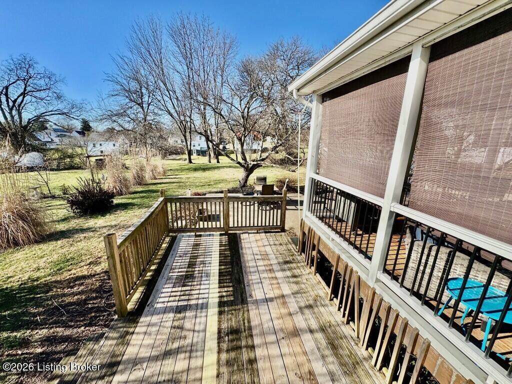 308 Covington Avenue Springfield, KY 40069 - Photo 45 of 51 045_Deck