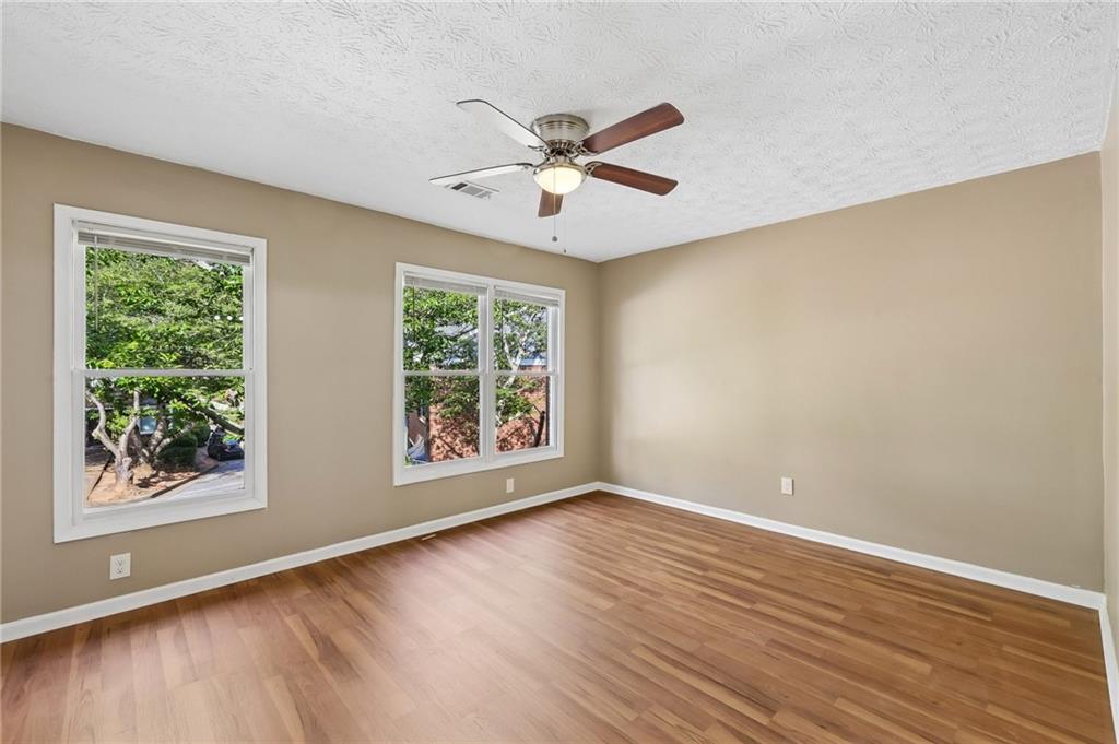 401 Autumn Leaf Way Norcross, GA 30093 - Photo 10 of 21
