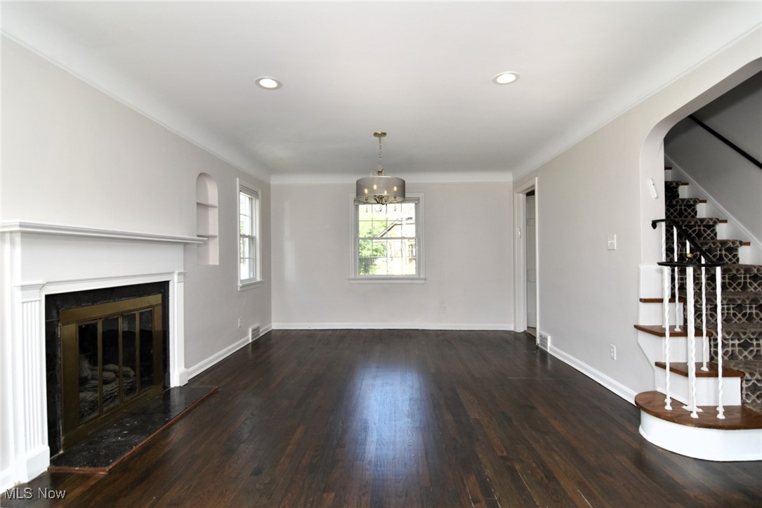 2516 Laurelhurst Road Cleveland, OH 44118 - Photo 8 of 39 Gallery Image 8