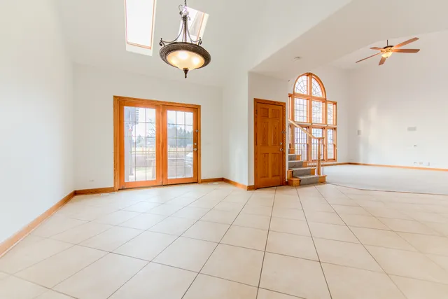 $750,000 | 27009 Ashgate Crossing, Plainfield, IL 60585