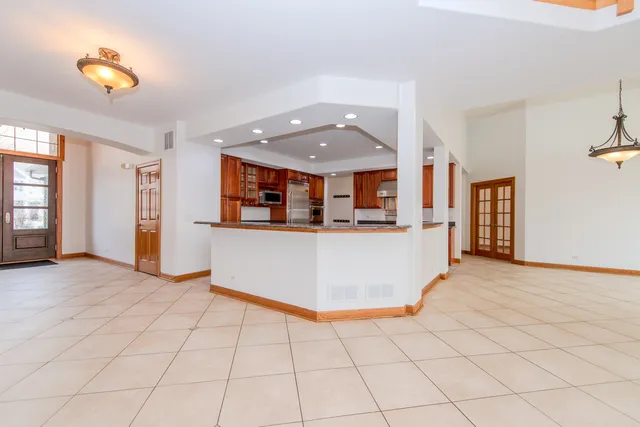 $750,000 | 27009 Ashgate Crossing, Plainfield, IL 60585