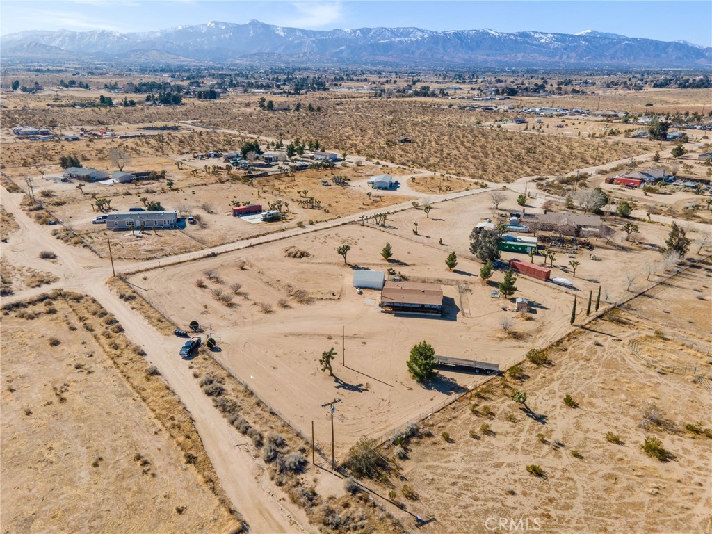 11524 Paramount Road Phelan, CA 92371 - Photo 28 of 34