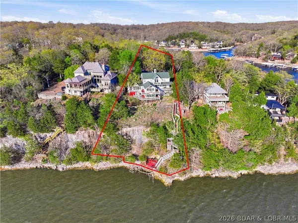 $699,900 | 2183 Carlson Court, Osage Beach, MO 65065