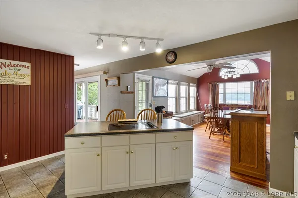 $699,900 | 2183 Carlson Court, Osage Beach, MO 65065