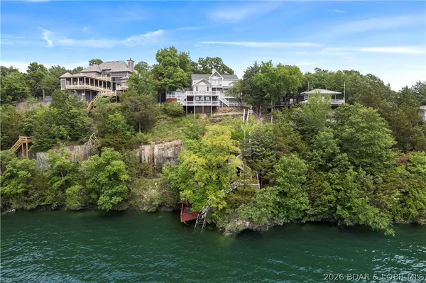 $699,900 | 2183 Carlson Court, Osage Beach, MO 65065