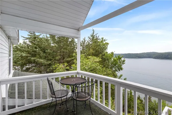 $699,900 | 2183 Carlson Court, Osage Beach, MO 65065