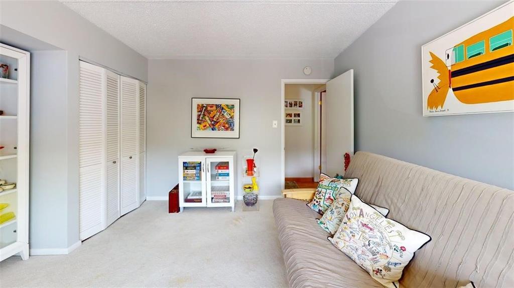 2120 Greentree Road, Unit 102E Pittsburgh, PA 15220 - Photo 25 of 32