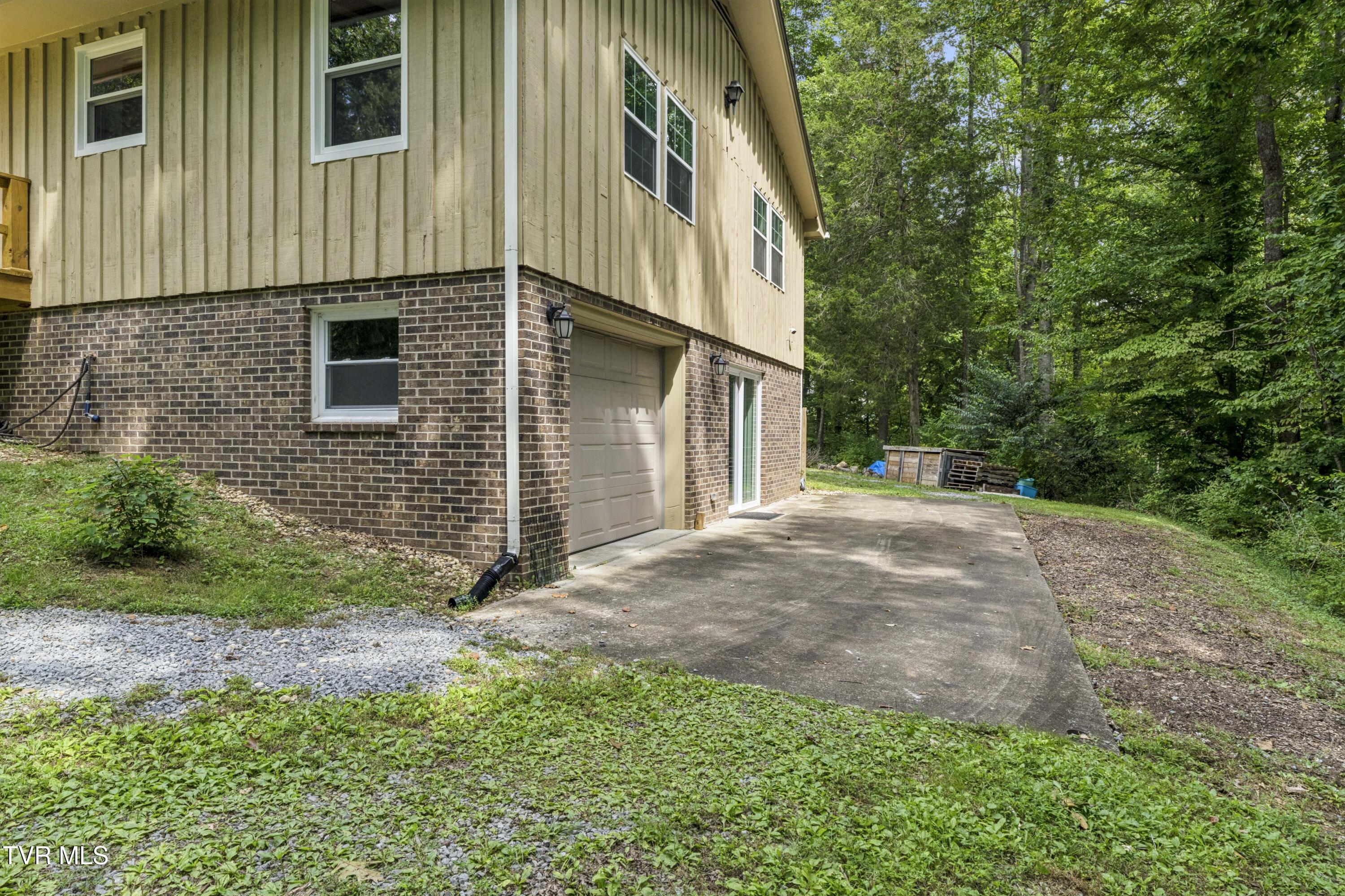 512 Dalewood Road Johnson City, TN 37601 - Photo 43 of 71 Dalewood-54