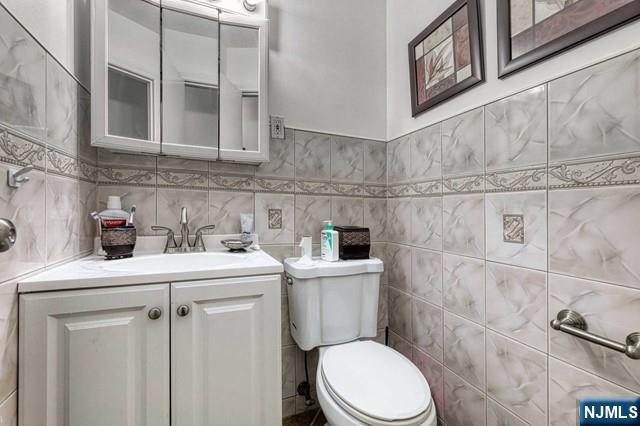 31 Garwood Road Fair Lawn, NJ 07410 - Photo 13 of 26