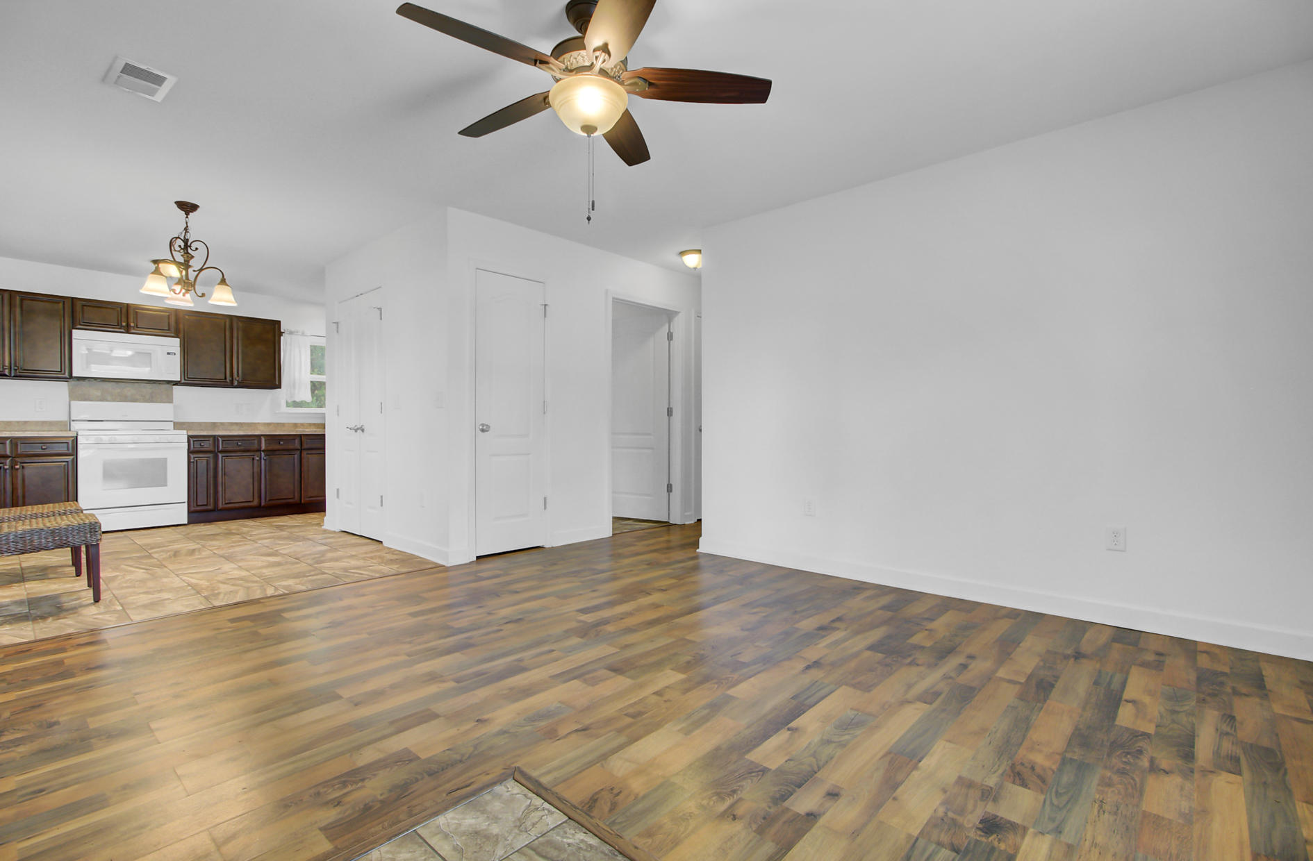 215 Cooper Street Moncks Corner, SC 29461 - Photo 5 of 31 7