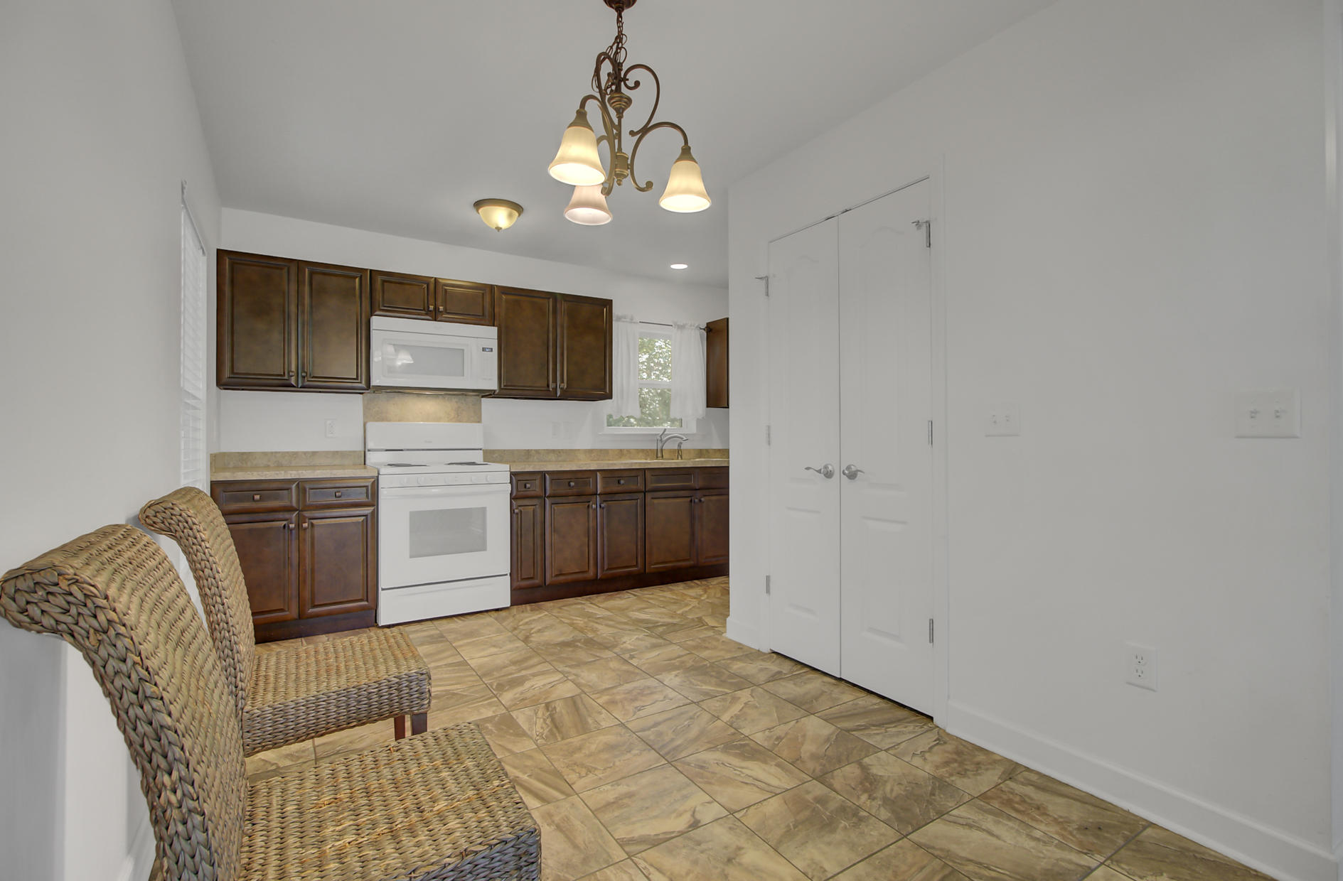 215 Cooper Street Moncks Corner, SC 29461 - Photo 10 of 31 17