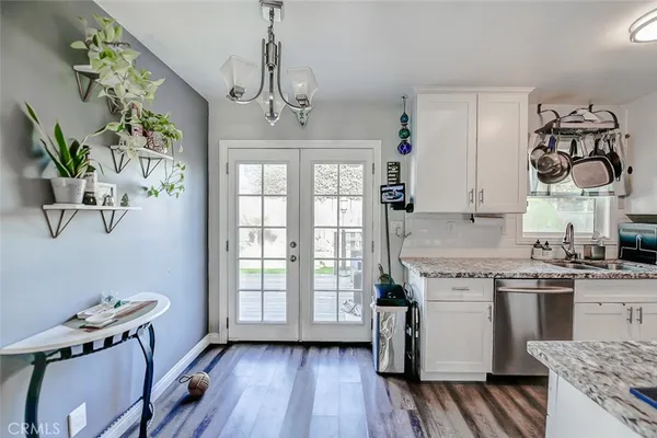 $5,500 | 138 Walnut Street, Costa Mesa, CA 92627