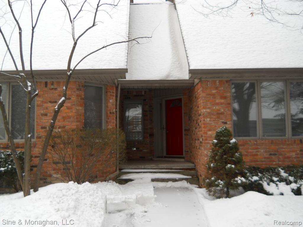 1389 Harvard Road Grosse Pointe, MI 48230 - Photo 22 of 22 DSCN0426.jpg
