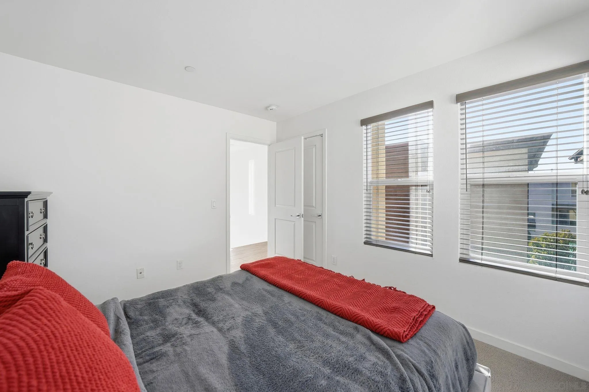 8337 Summit Way San Diego, CA 92108 - Photo 21 of 61 a bedroom with a bed and a window