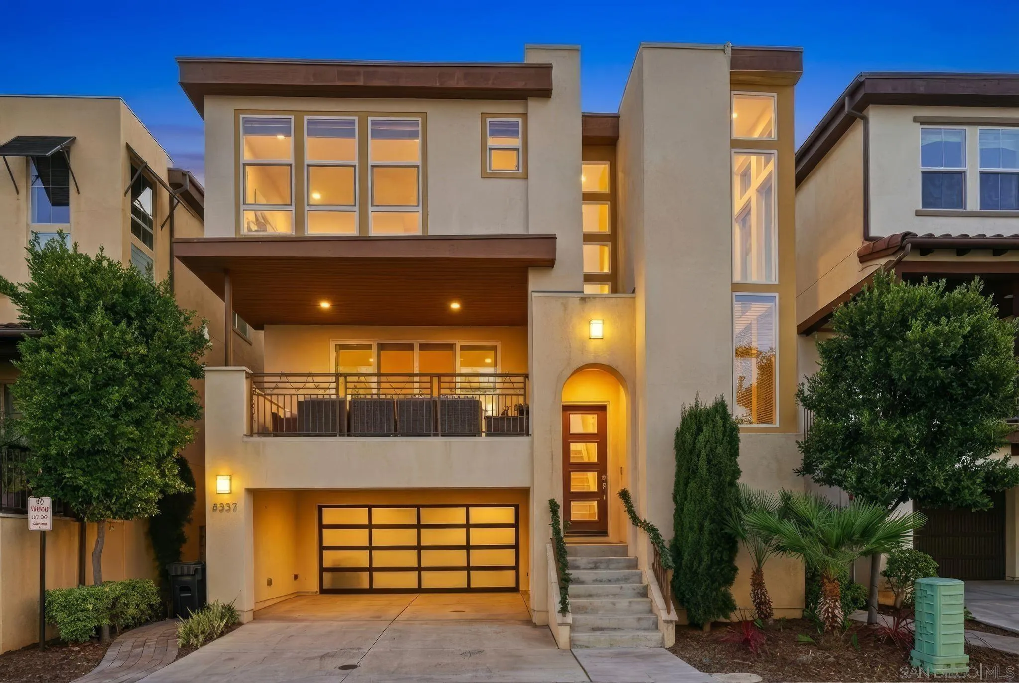 8337 Summit Way San Diego, CA 92108 - Photo 41 of 61 a front view of a house with a yard