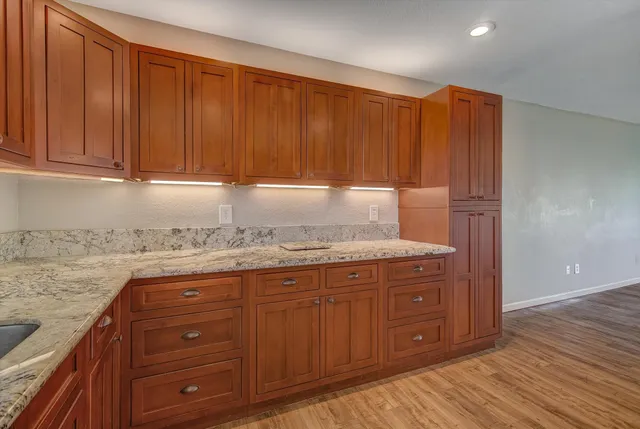 $350,000 | 170 Barracuda Street, Bayou Vista, TX 77563