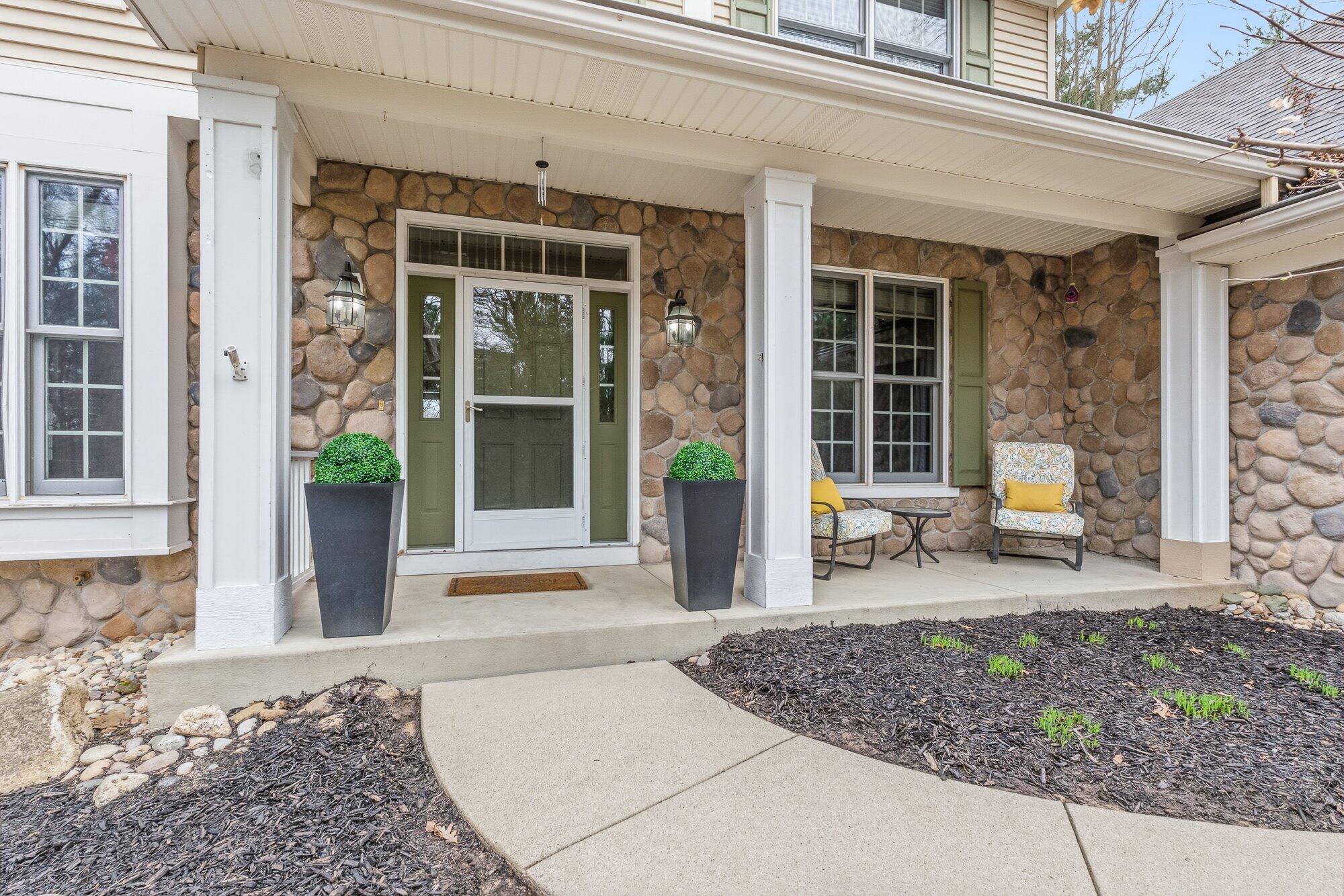 8149 Barony Point Mattawan, MI 49071 - Photo 3 of 70 07-WM8149baronypt-62