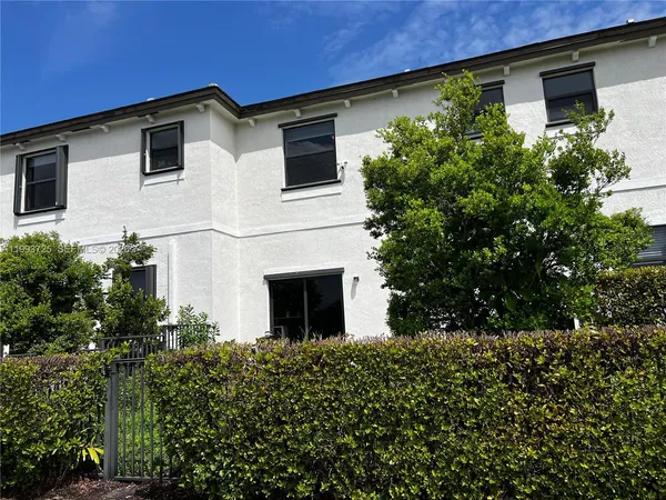 $3,500 | 5942 Mustang Manor, Davie, FL 33314