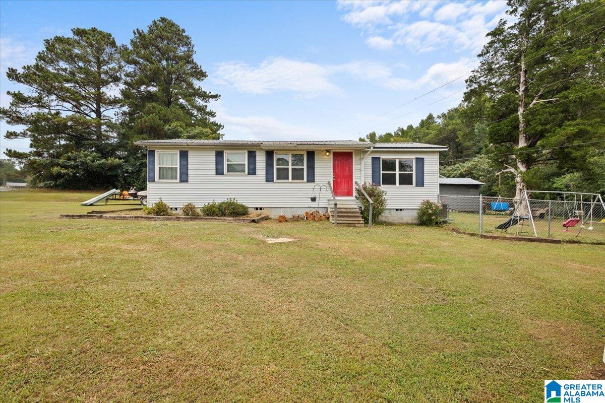 60 County Road 45 Hayden, AL 35079 - Photo 2 of 20