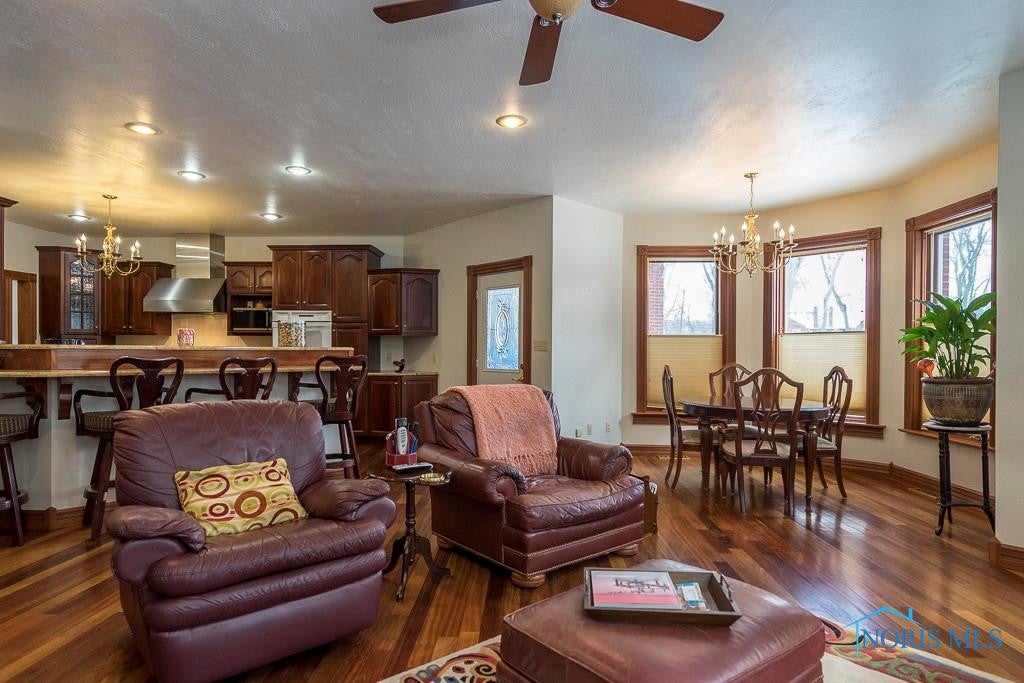 2016 Richards Road Toledo, OH 43607 - Photo 14 of 20 Gallery Image 14