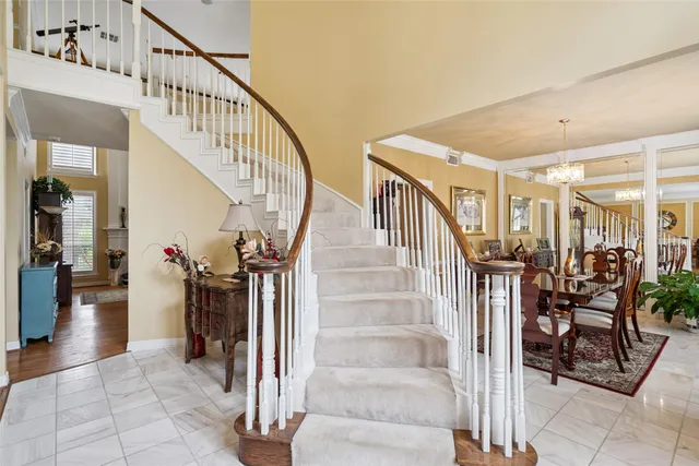 a view of entryway and hall