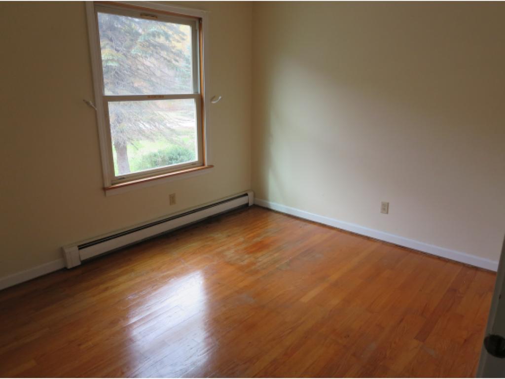 1933 Huntington Road Richmond, VT 05477 - Photo 7 of 14 Gallery Image 7